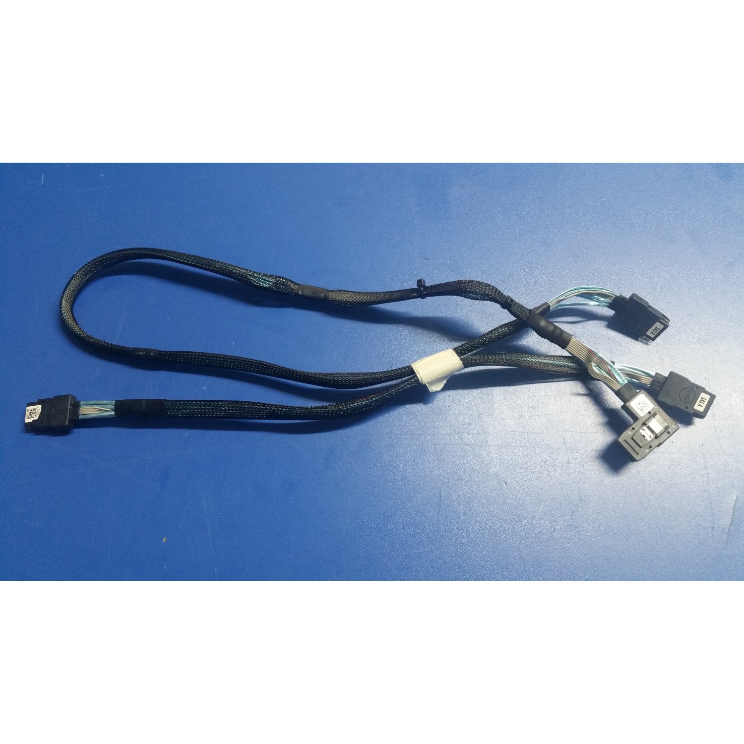 Set cabluri SAS DELL Poweredge T610 T710 H200 H700 DP/N N168M R144M 70cm